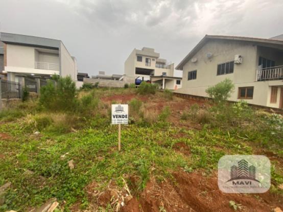 Terreno a venda em Ivoti, 360m²