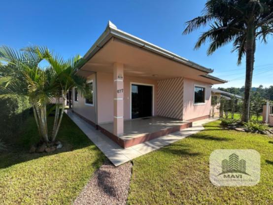 Casa de esquina a venda em Ivoti, 417m²