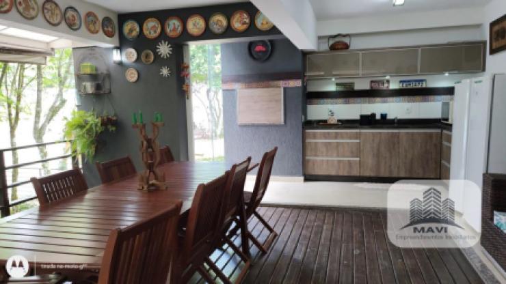 Casa moderna no Bairro Concórdia