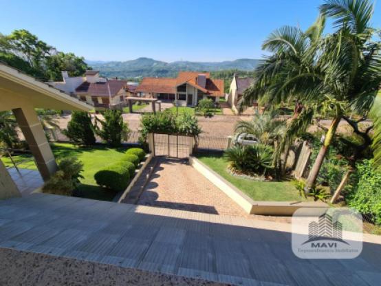 Casa no Bairro Jardim do Alto, 756m²