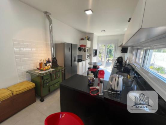 Casa no Bairro Jardim do Alto, 616m²