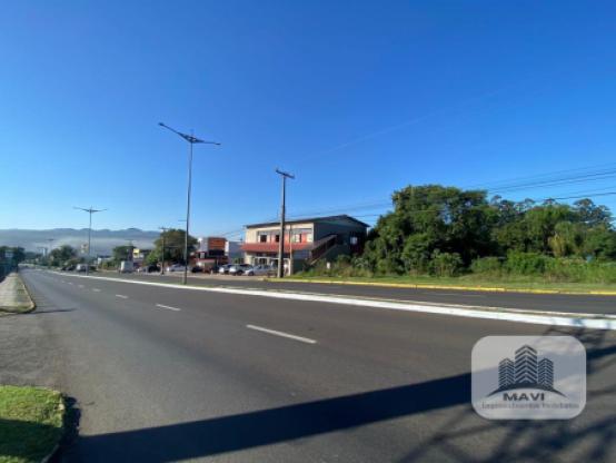 Terreno na Avenida Bom Jardim