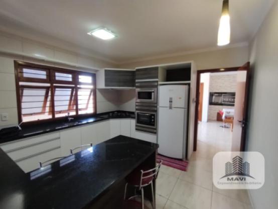 Casa no Bairro Morada do Sol, 265m²