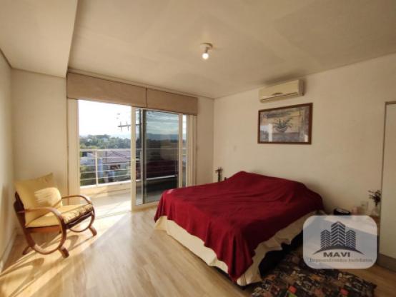 Casa no Bairro Jardim Panorâmico, 420m²