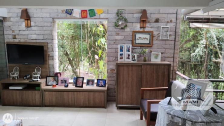 Casa moderna no Bairro Concórdia