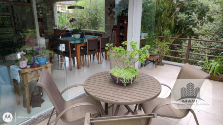 Casa moderna no Bairro Concórdia