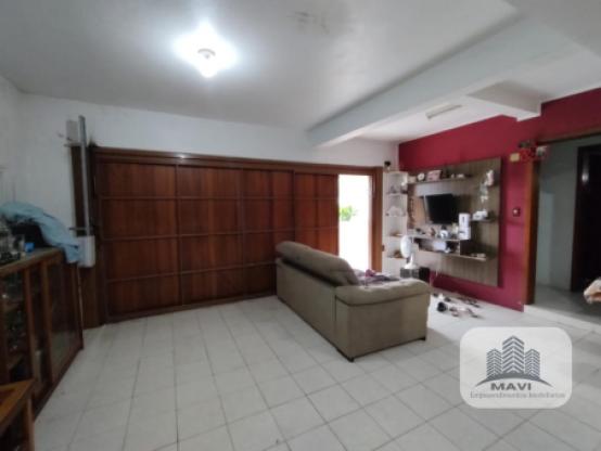 Casa de 2 andares no Bairro Harmonia