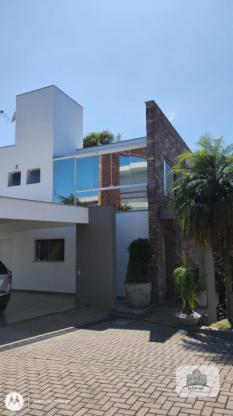 Casa moderna no Bairro Concórdia