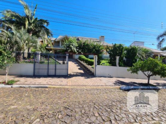 Casa no Bairro Jardim do Alto, 756m²