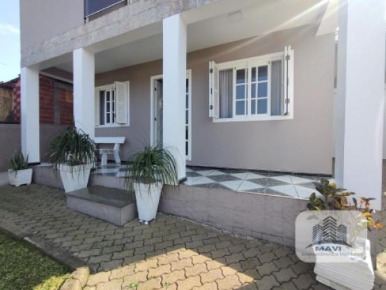 Casa de 2 andares no Bairro Cidade Nova