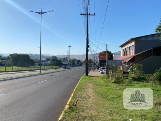 Terreno na Avenida Bom Jardim