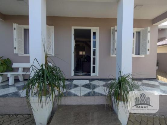 Casa de 2 andares no Bairro Cidade Nova