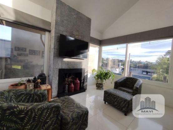 Casa no Bairro Jardim Panorâmico, 420m²