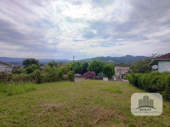 Terreno no Bairro Travessão