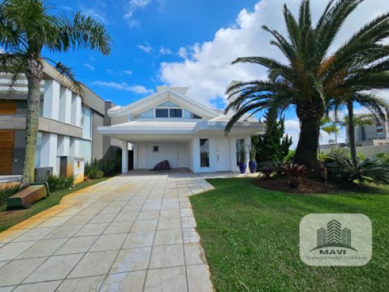 Casa a venda em Xangri-lá,