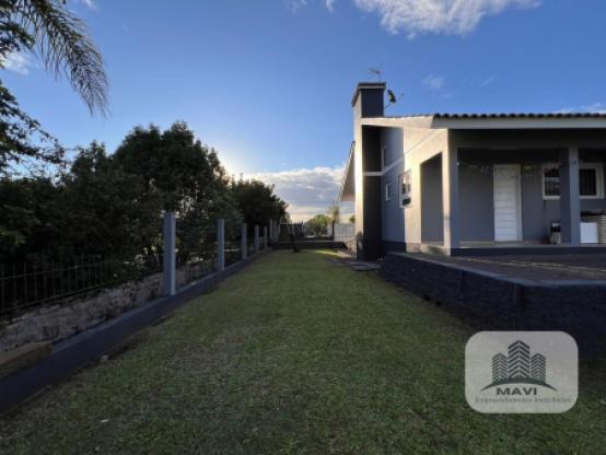 Casa a venda no bairro Vista Alegre, 924m²