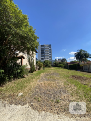 Terreno de 607m² no bairro Farroupilha