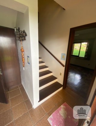 Casa no bairro Vista Alegre, 1.180m²