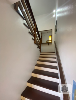 Casa no bairro Vista Alegre, 1.180m²