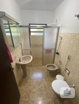 Casa no bairro Vista Alegre, 1.180m²
