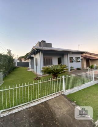 Casa a venda no Bairro Jardim Panorâmico, 411m²