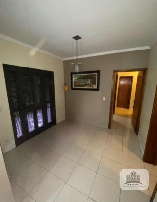 Casa a venda no Bairro Jardim Panorâmico, 411m²