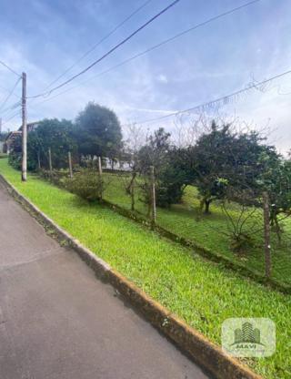 Casa de Esquina no Bairro Morada do Sol, 420m²