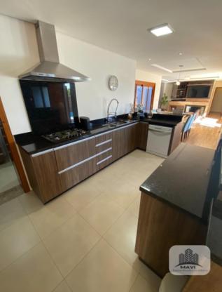 Casa no Bairro 25 de Julho, 420m²