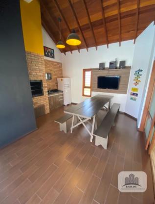 Casa no Bairro 25 de Julho, 420m²