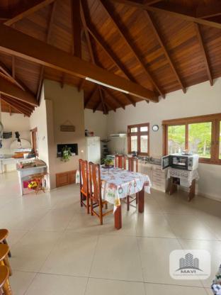 Casa de Alto Padrão no Bairro Jardim Panorâmico