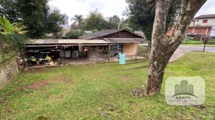 Terreno de esquina a venda em Ivoti, 323m²