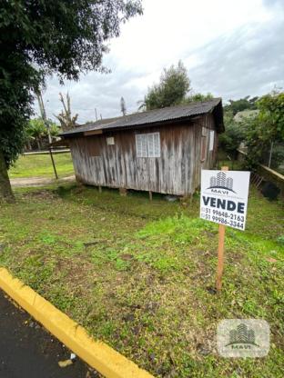 Terreno de esquina a venda em Ivoti, 323m²