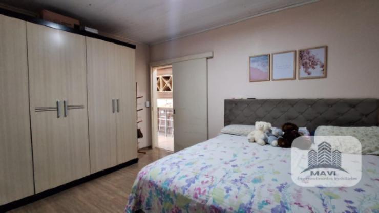 Casa a venda no Bairro Jardim Panorâmico, 309m²