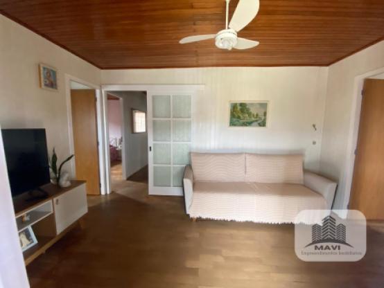 Casa mista a venda no Bairro São José, 405m²