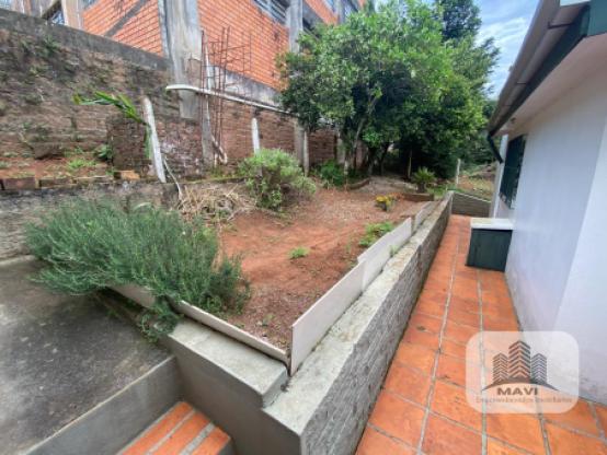 Casa mista a venda no Bairro São José, 405m²