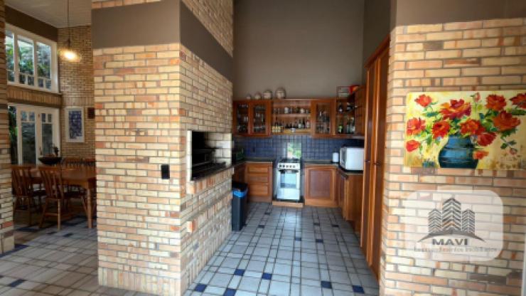 Casa de alto padrão a venda em Ivoti, 2.227m²