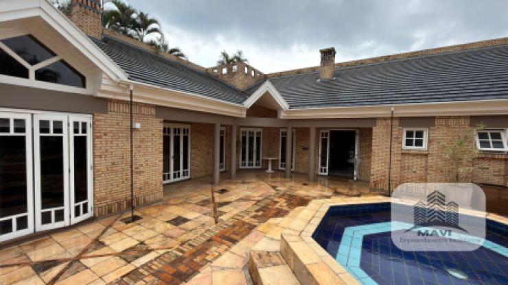 Casa de alto padrão a venda em Ivoti, 2.227m²