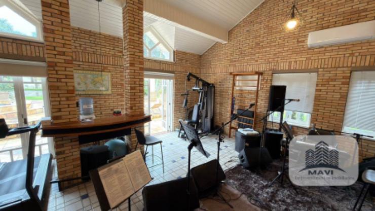 Casa de alto padrão a venda em Ivoti, 2.227m²