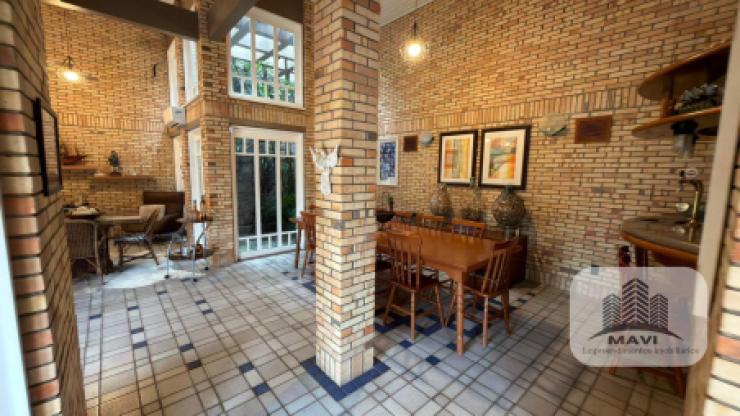 Casa de alto padrão a venda em Ivoti, 2.227m²