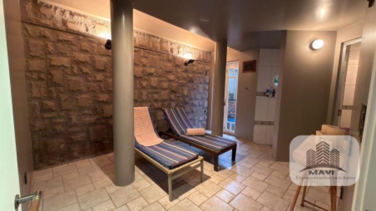 Casa de alto padrão a venda em Ivoti, 2.227m²