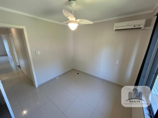 Casa de esquina a venda em Ivoti, 417m²