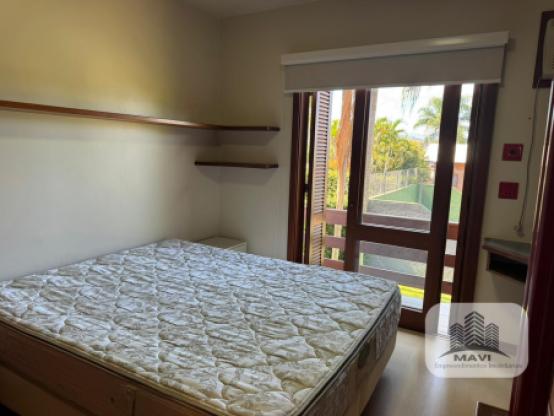 Casa de alto padrão a venda em Dois Irmãos, 1.440m²