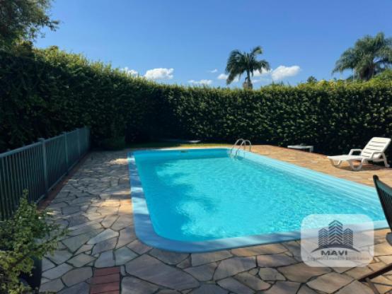 Casa de alto padrão a venda em Dois Irmãos, 1.440m²