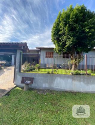 Casa de Esquina no Bairro Jardim Bühler, 435m²