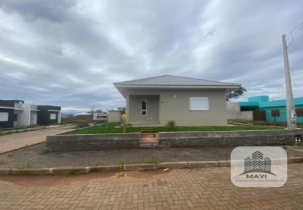 Casa de Esquina no Bairro Industrial, 325m²