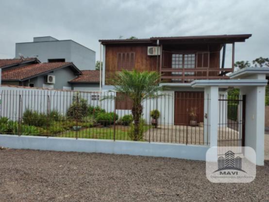 Casa a venda em Estância Velha, 364m²